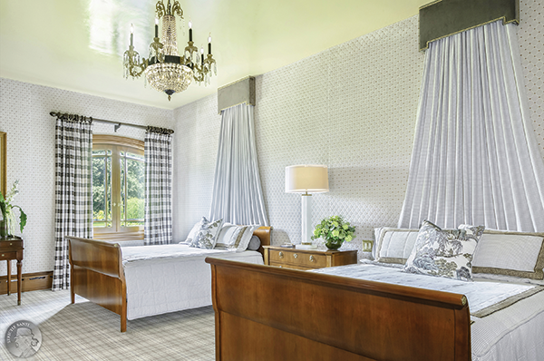 David Santiago of Casa Santi Interior Design recently signed on to the Shifman Mattress Co.’s design trade program and used Shifman mattresses in this recent project.